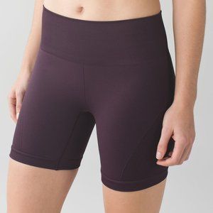 SOLD Like New Lululemon Sculpt Short - Black Cherry